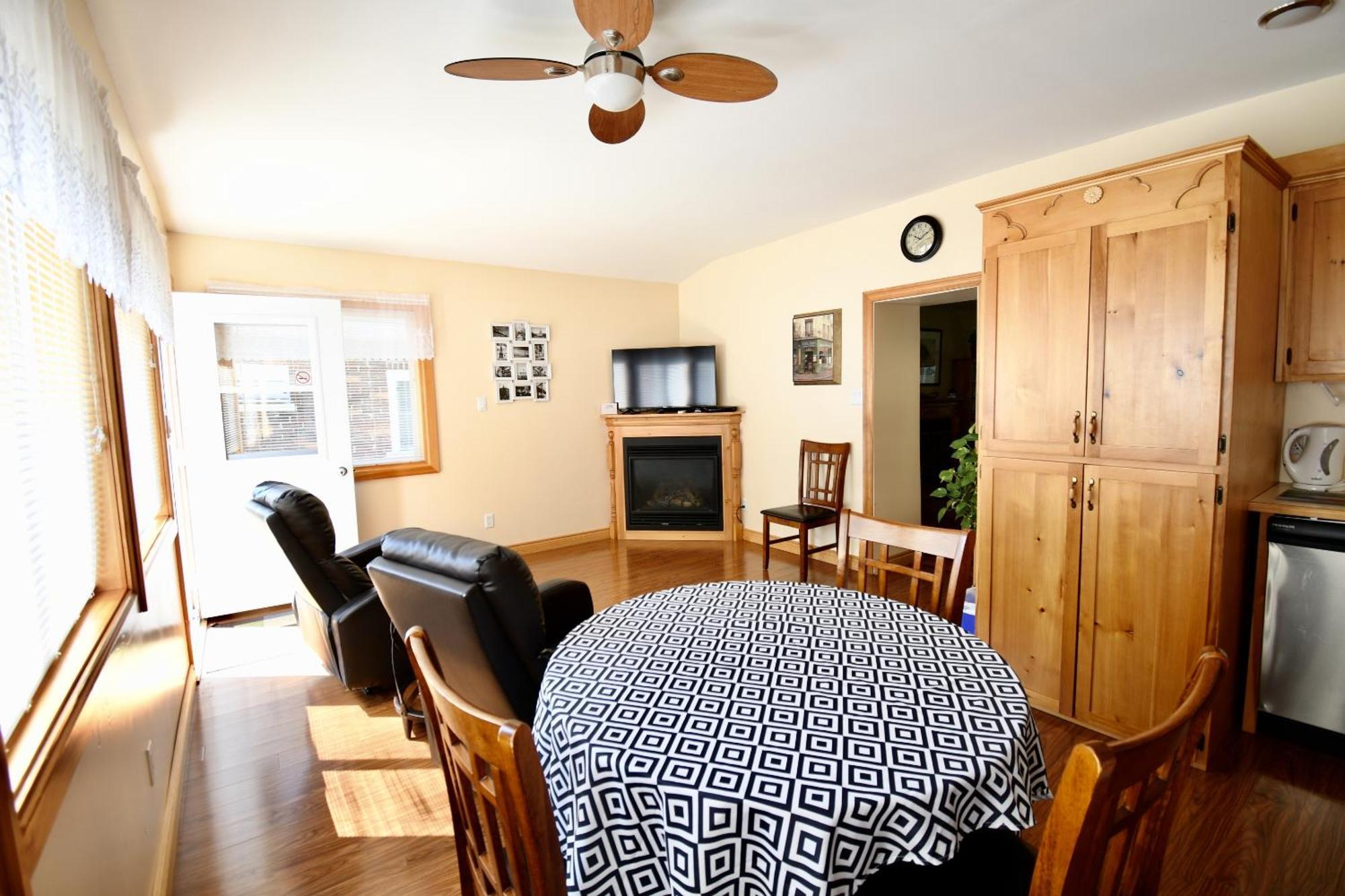 Dewar'S Inn And Cottages Prescott ห้อง รูปภาพ