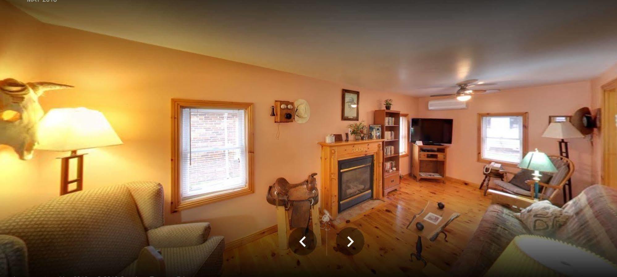 Dewar'S Inn And Cottages Prescott ภายนอก รูปภาพ