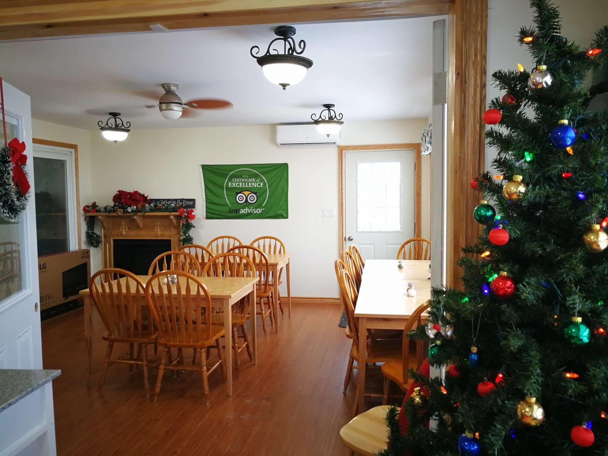 Dewar'S Inn And Cottages Prescott ภายนอก รูปภาพ